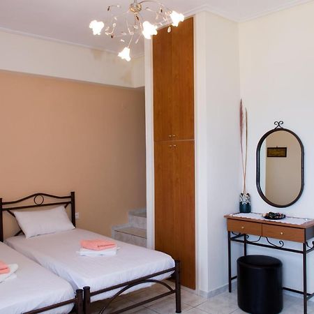 Christina Apartments Pánormos Extérieur photo