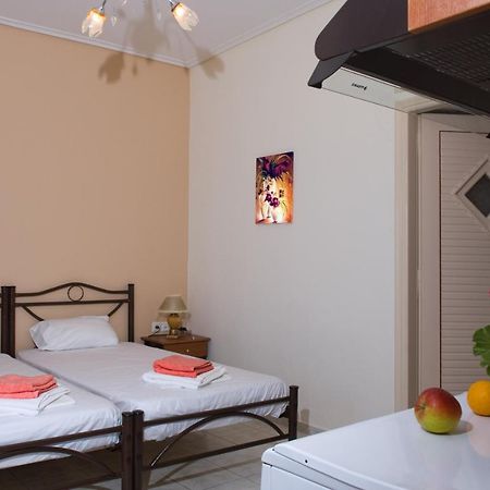 Christina Apartments Pánormos Extérieur photo